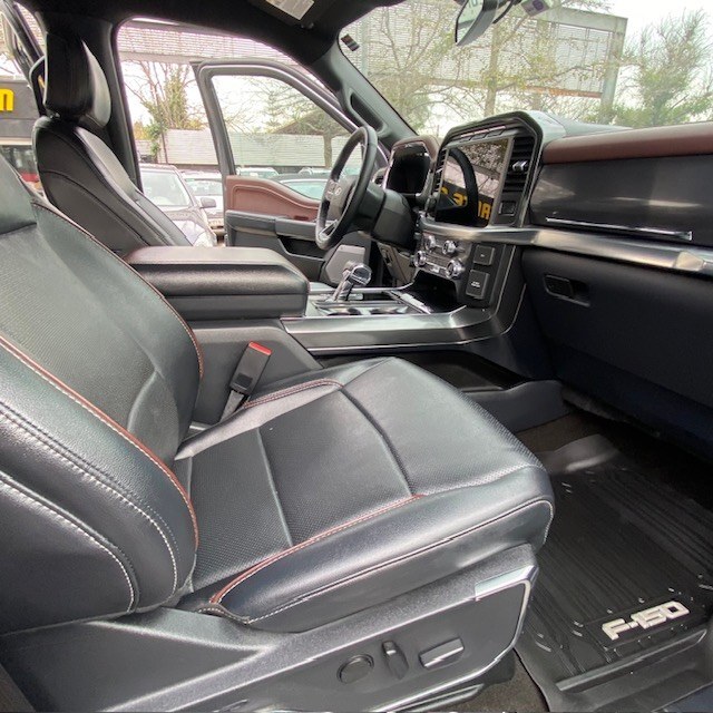 Ford F-150 Lariat Sport 5.0 4X4 Aut — foto 18 de 39