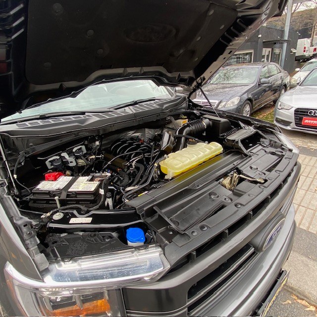 Ford F-150 Lariat Sport 5.0 4X4 Aut — foto 30 de 39