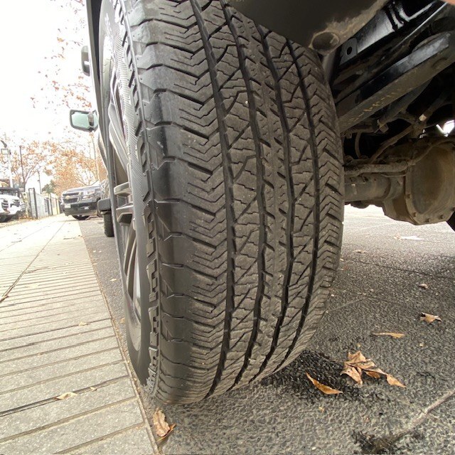 Ford F-150 Lariat Sport 5.0 4X4 Aut — foto 25 de 39