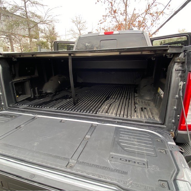 Ford F-150 Lariat Sport 5.0 4X4 Aut — foto 29 de 39
