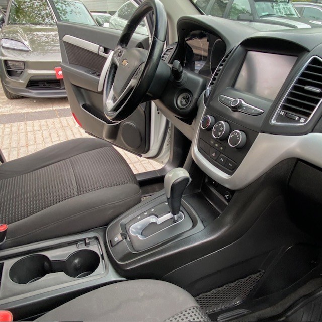Chevrolet Captiva Ls2.4 3 Corridas — foto 22 de 39