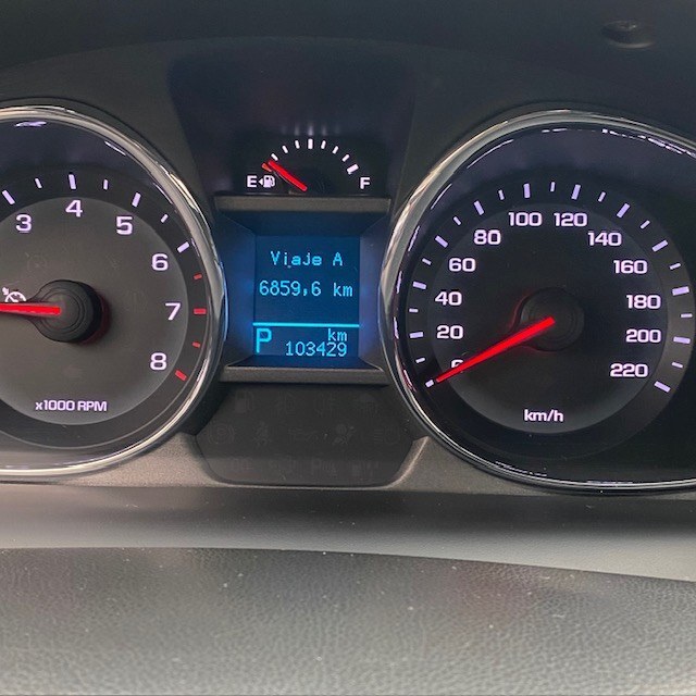 Chevrolet Captiva Ls2.4 3 Corridas — foto 27 de 39