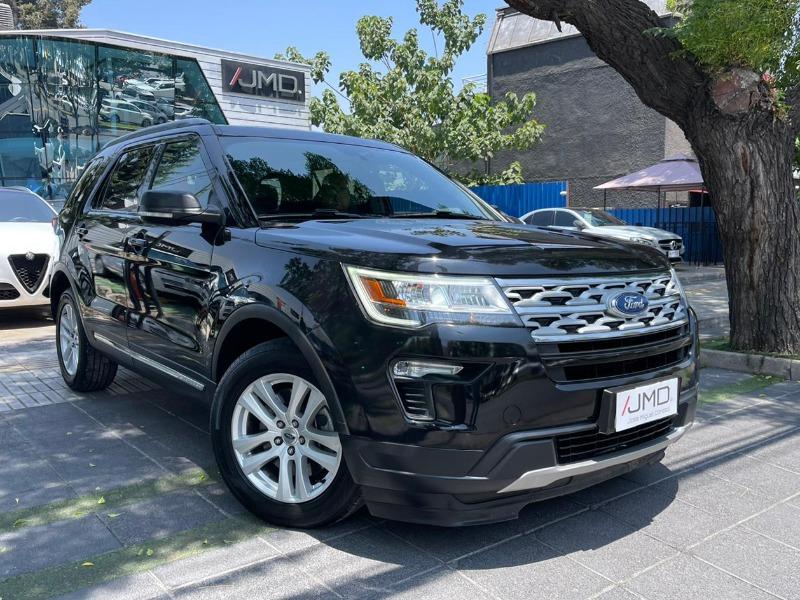 FORD EXPLORER XLT 3.5 2019 TRES CORRIDAS DE ASIENTOS - JMD AUTOS