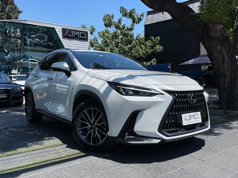 LEXUS NX 250 ÚNICO DUEÑO 2023 SÓLO 9.800 KILÓMETROS - JMD AUTOS