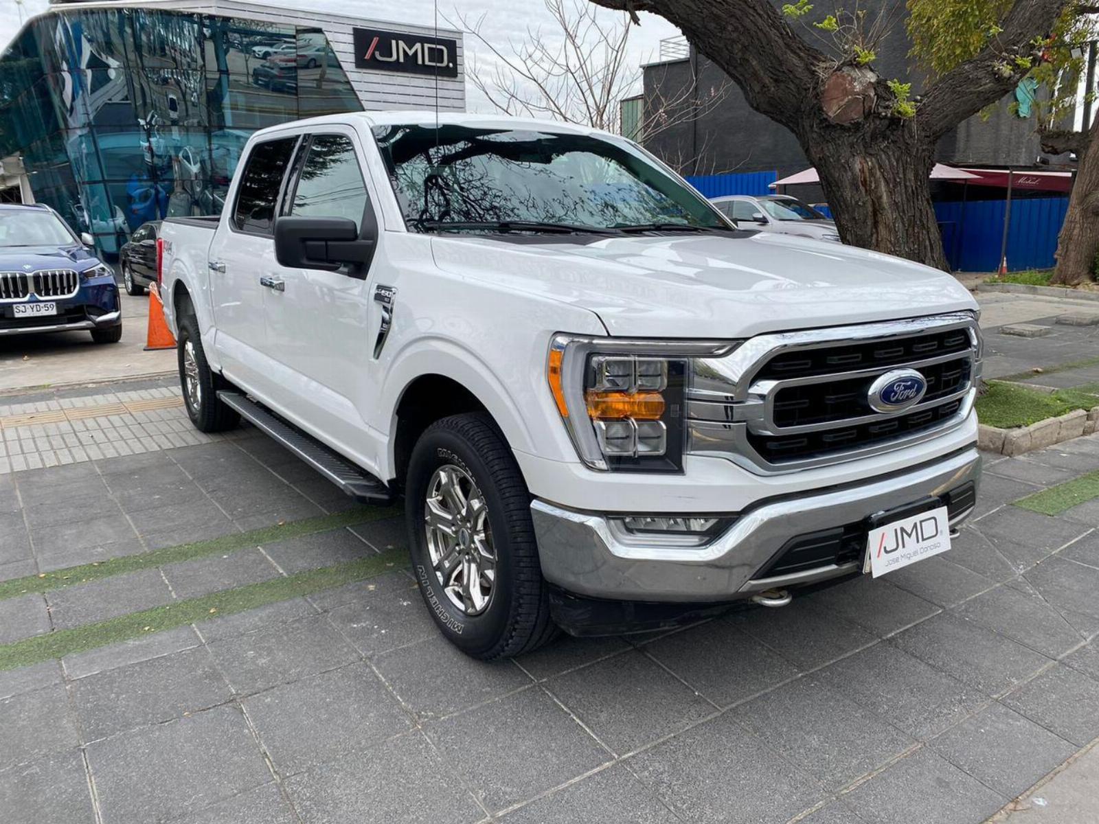FORD F-150 XLT 5.0 2022 UN DUEÑO FACTURABLE - 