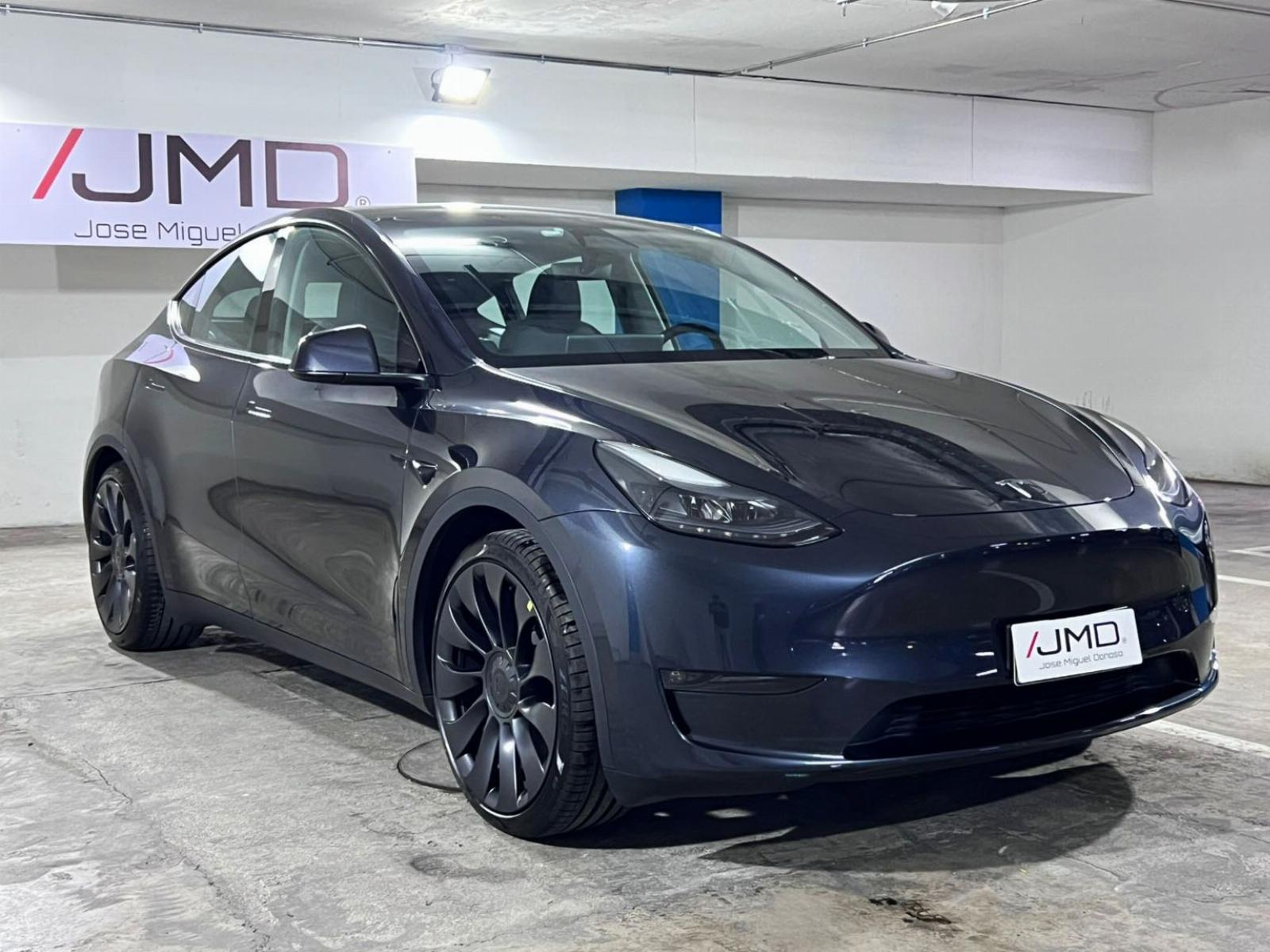 TESLA MODEL Y PERFORMANCE ALL WHEEL DRIVE 2024 AUTO PILOT MEJORADO - 