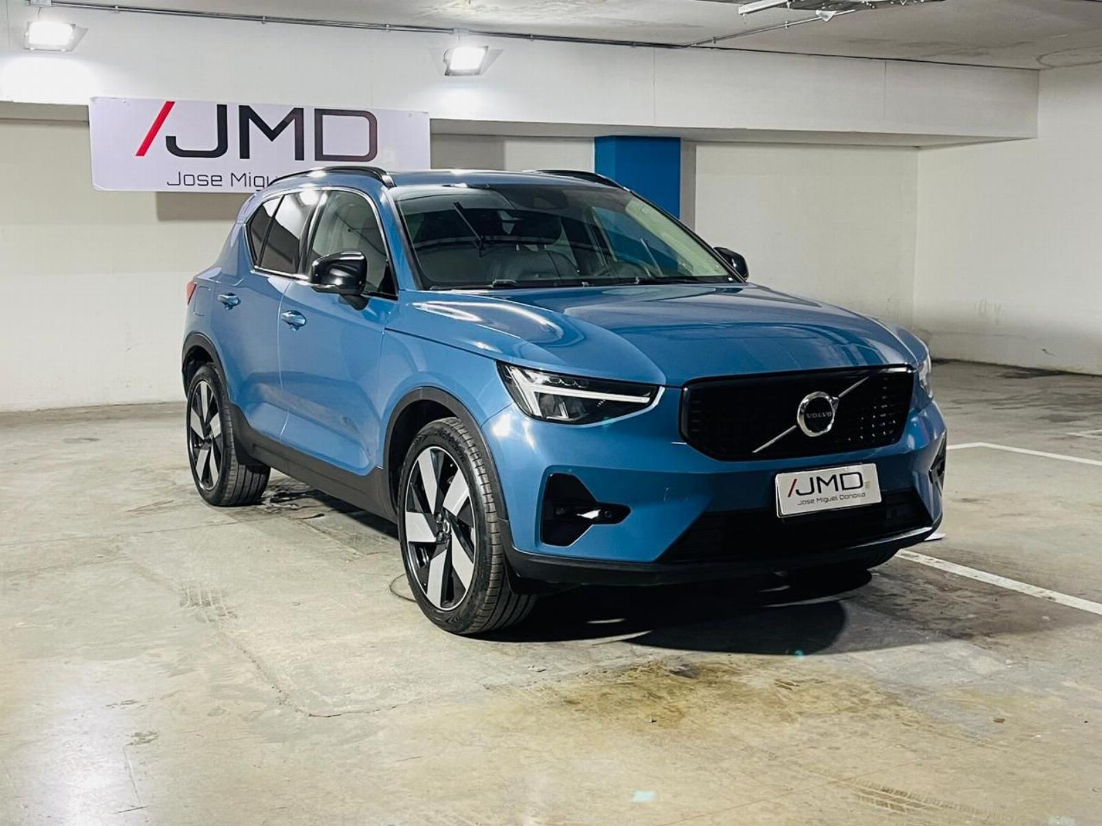 VOLVO XC40 T5 RECHARGE 1.5 2023 MANTENIMIENTO AL DÍA UN DUEÑO - FULL MOTOR