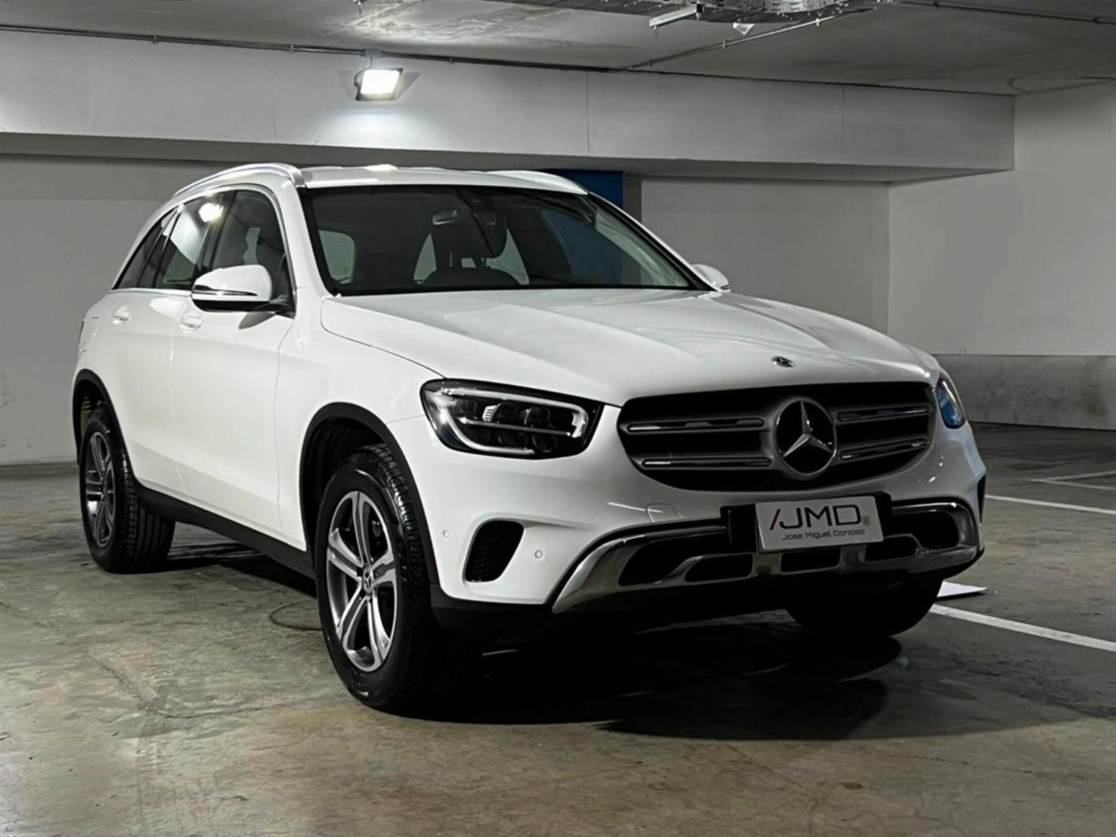 MERCEDES-BENZ GLC 220D 4MATIC 2.0 2022 ÚNICO DUEÑO - FULL MOTOR