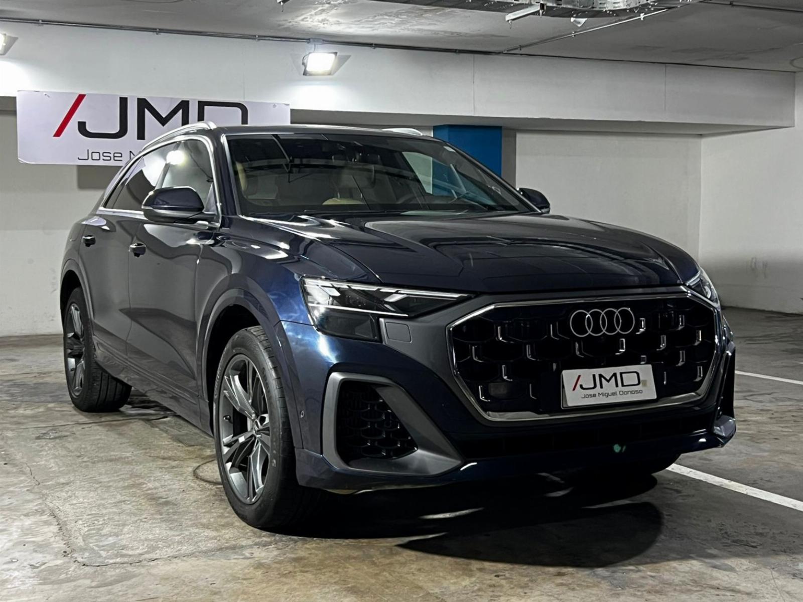 AUDI Q8 55 TFSI 3.0 S LINE 2025 UN DUEÑO MANTENIMIENTO EN LA MARCA - FULL MOTOR