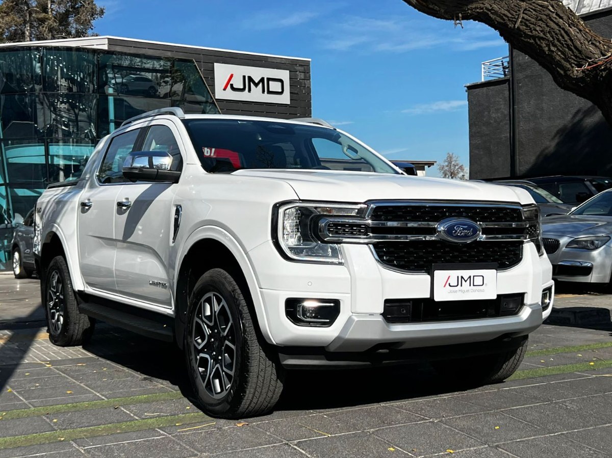 FORD RANGER LIMITED 3.0 V6 4WD 2025 ÚNICO DUEÑO - FULL MOTOR