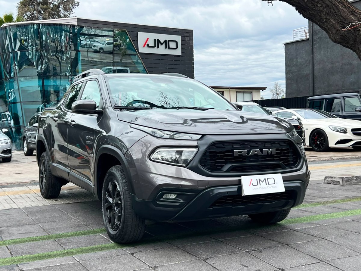 RAM 1000 BIG HORN 1.8 AT 2023 UN DUEÑO MANTENIMIENTO AL DIA  - FULL MOTOR
