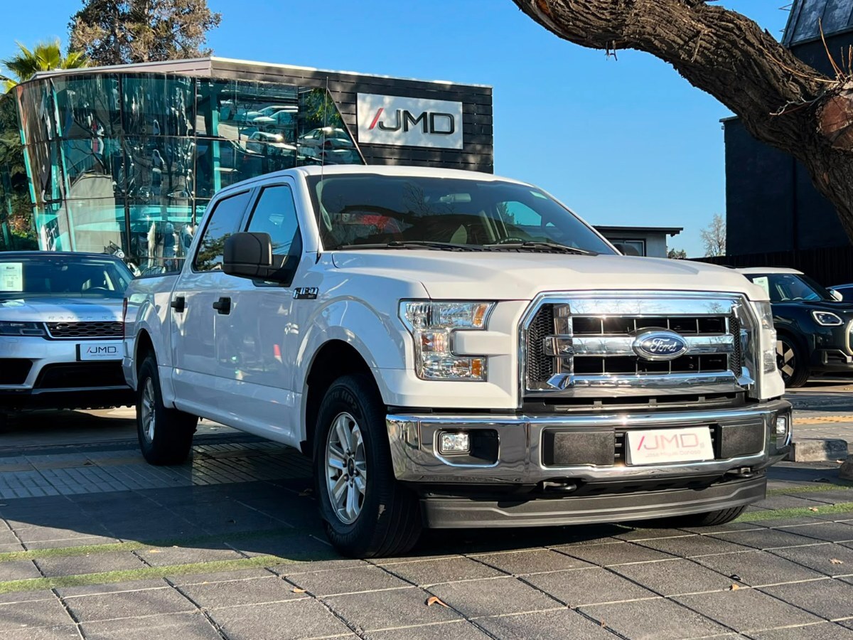 FORD F-150 3.5 XLT 4X2 2017 ÚNICO DUEÑO - FULL MOTOR