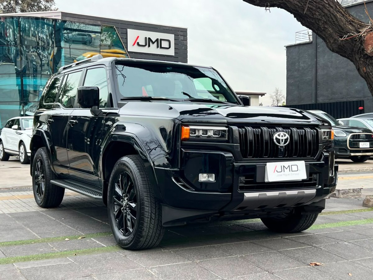 TOYOTA LAND CRUISER PRADO VX 2.8 2025 ÚNICO DUEÑO - FULL MOTOR
