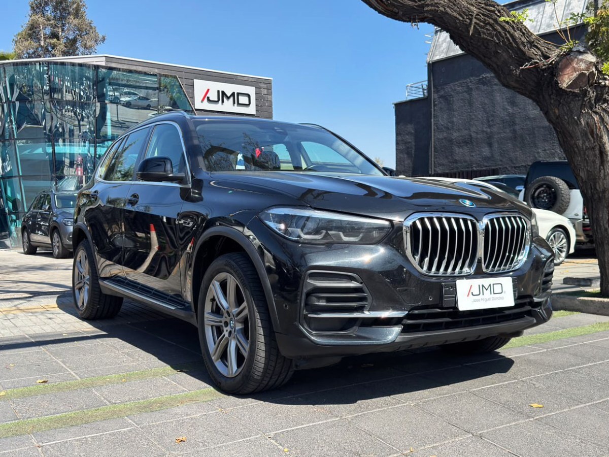 BMW X5 45E HERITAGE HÍBRIDO 2022 MANTENIMIENTO AL DIA - JMD AUTOS