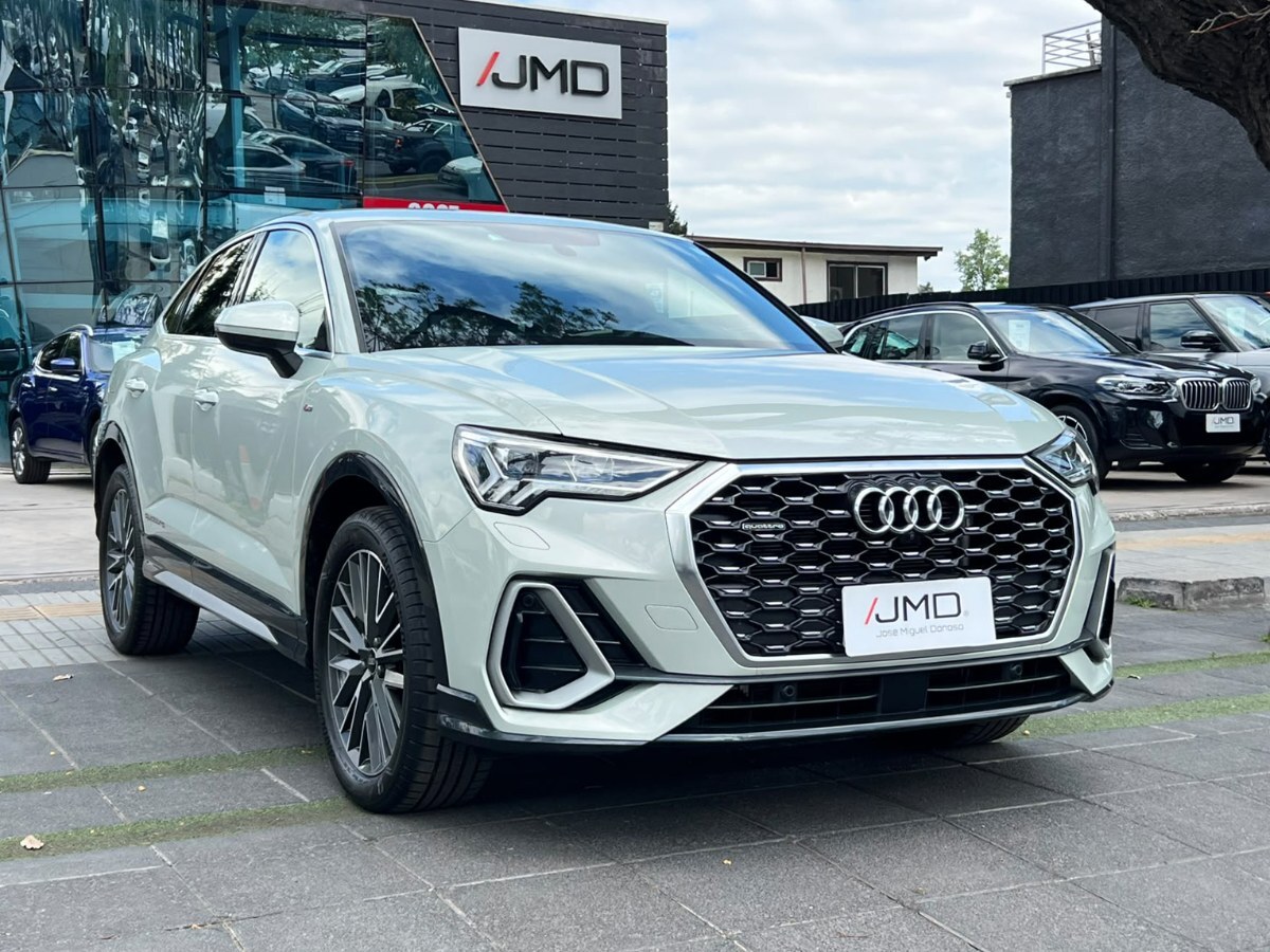 AUDI Q3 SPORTBACK 40 TFSI QUATTRO 2022 UN DUEÑO MANTENIMIENTO AL DIA - FULL MOTOR