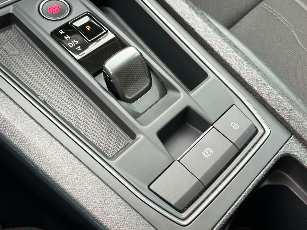 Cupra Leon — foto 16 de 25