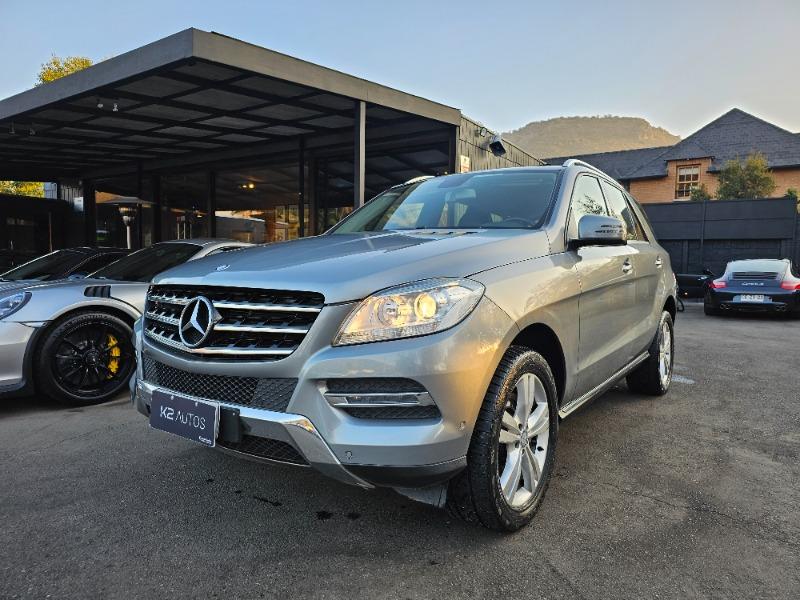 MERCEDES-BENZ ML 350 BLUE EFFICIENCY SPORT 2013 MANTENCIONES AL DIA - 