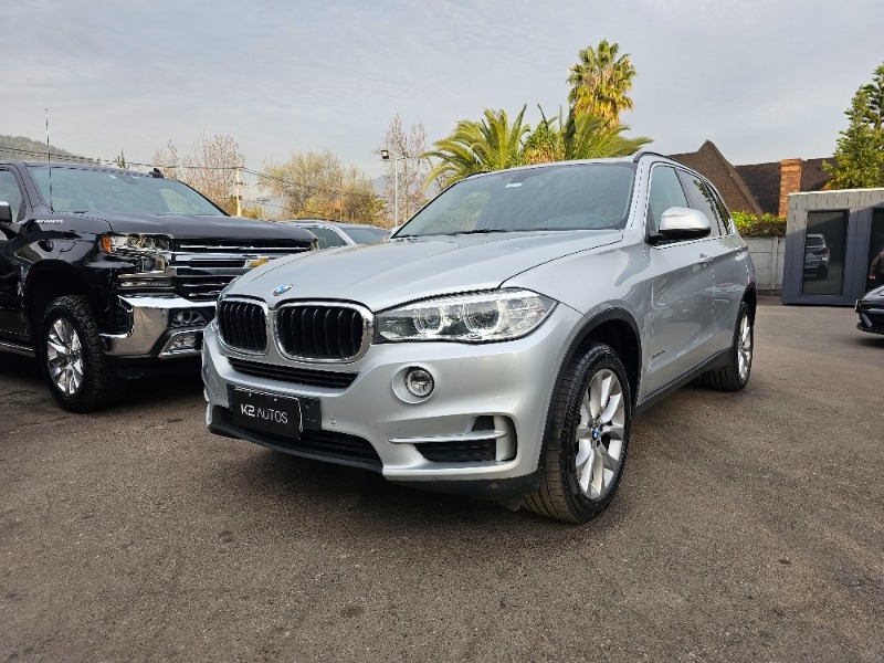 BMW X5 XDRIVE 30D EXECUTIVE  2016 NEUMATICOS NUEVOS, MANTENCIONES  - 