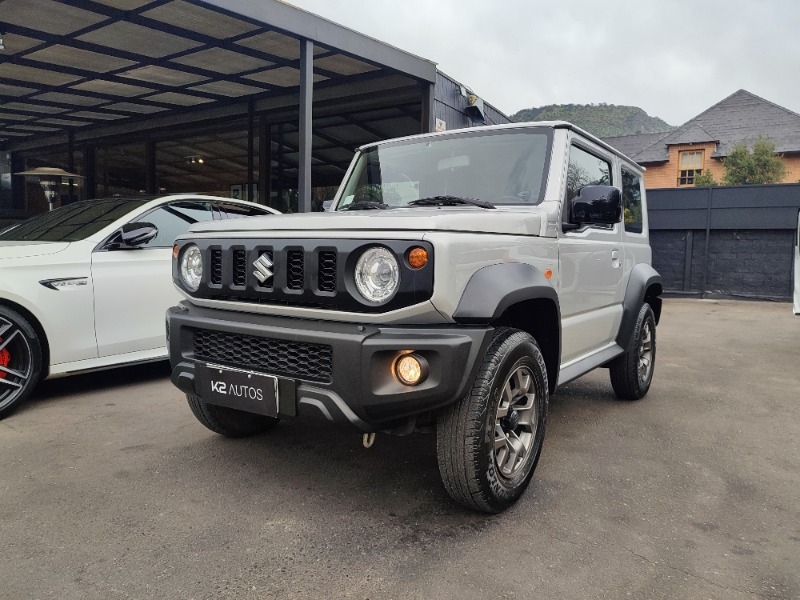 SUZUKI JIMNY GLX 1.5 4WD 2022 COMO NUEVO, SIN DETALLES - K2 AUTOS