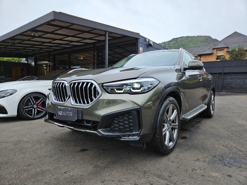 BMW X6 XDRIVE 40i EXECUTIVE 3.0 2020 MANTENCIONES EN LA MARCA - 