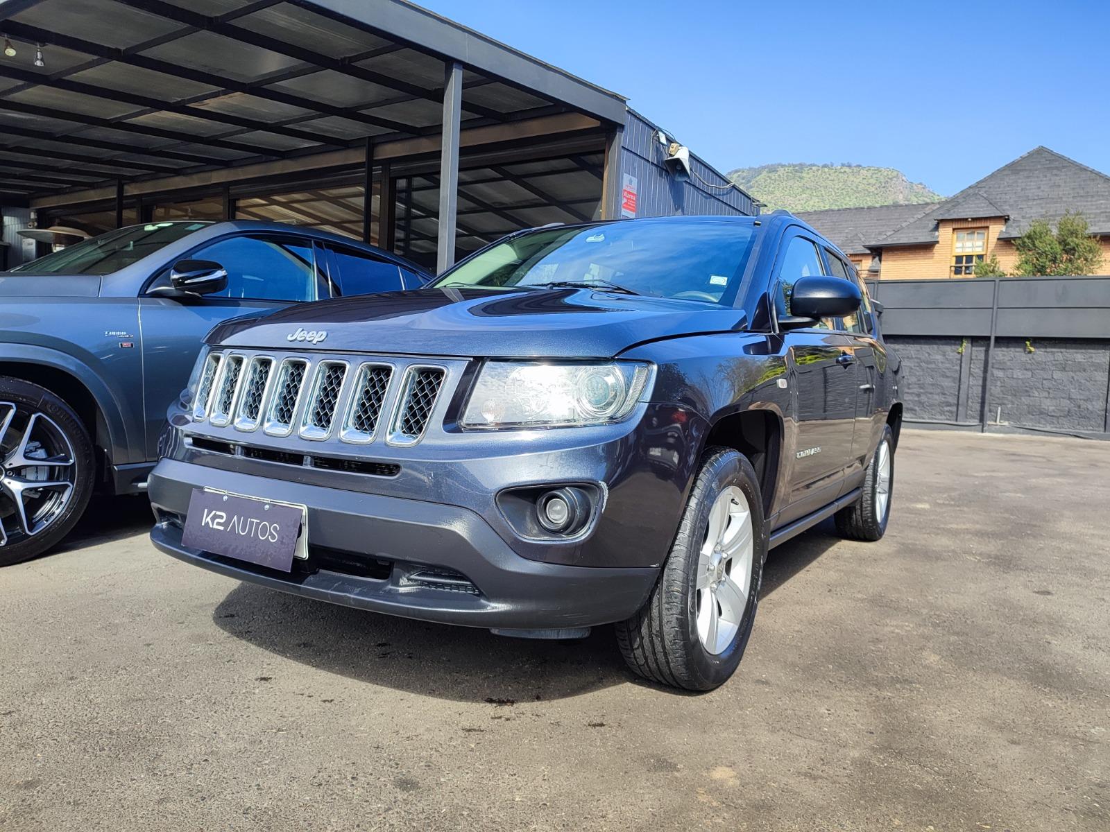JEEP COMPASS SPORT 4X4 2015 MANTENCIONES AL DIA - 
