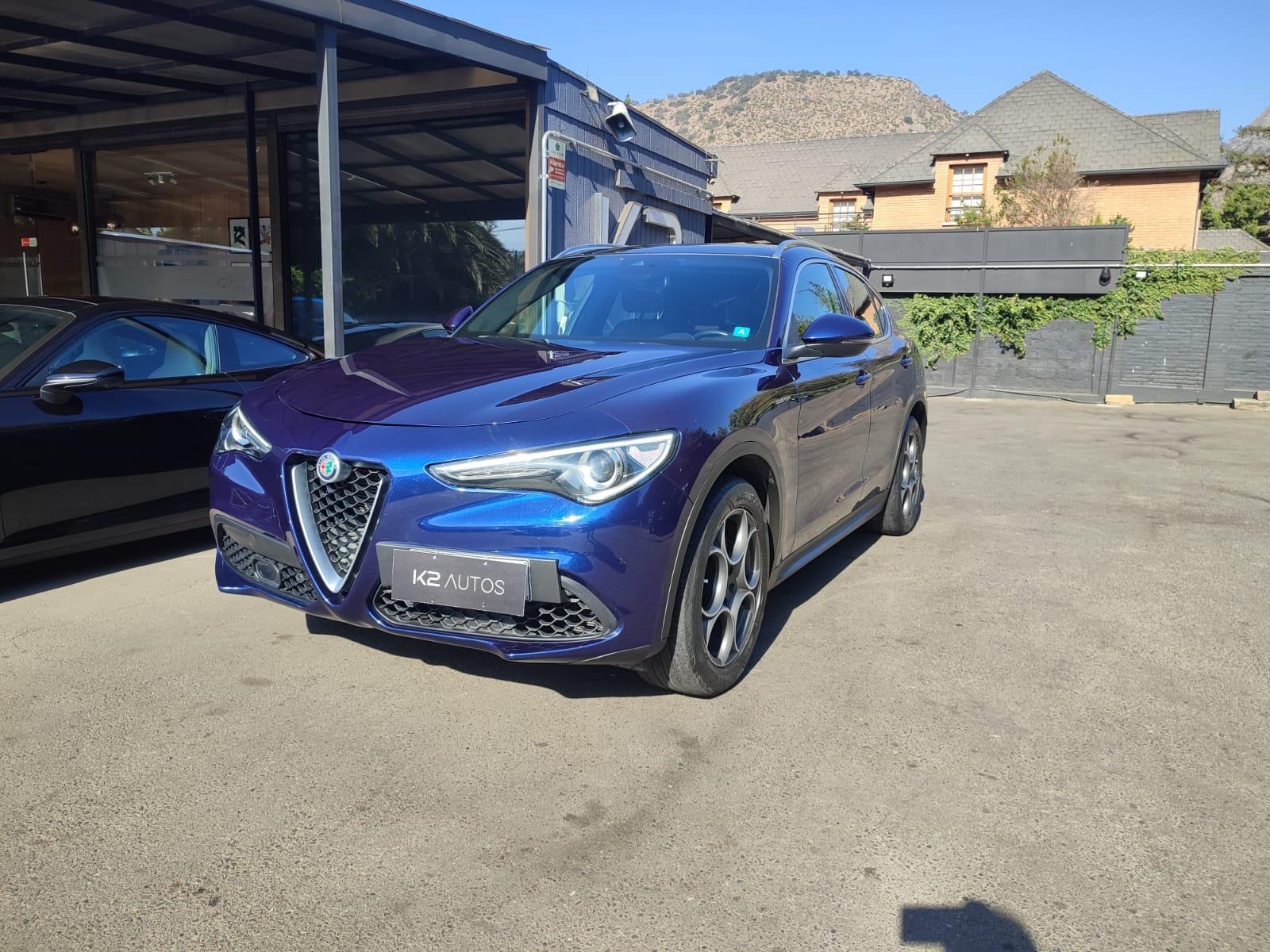 ALFA ROMEO STELVIO SUPER 2.0 TURBO 280 HP 2021 MANTENCIONES AL DIA - FULL MOTOR