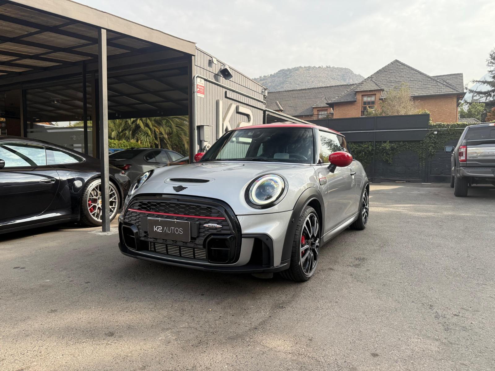 MINI COOPER JOHN COOPER WORKS 2.0 2023 IMPECABLE, POCO KM - K2 AUTOS