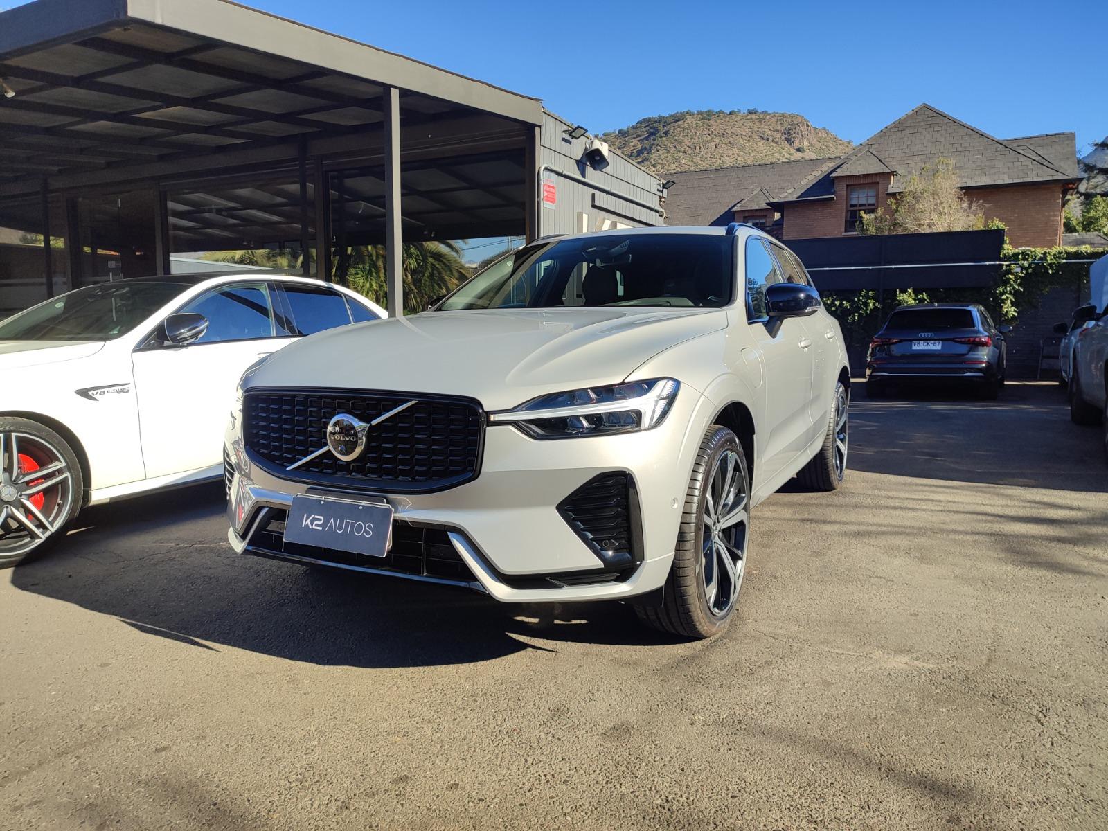 VOLVO XC60 T8 PHEV ULTIMATE DARK EDITION 2.0 2025 MAXIMO EQUIPO, COMO NUEVO - FULL MOTOR