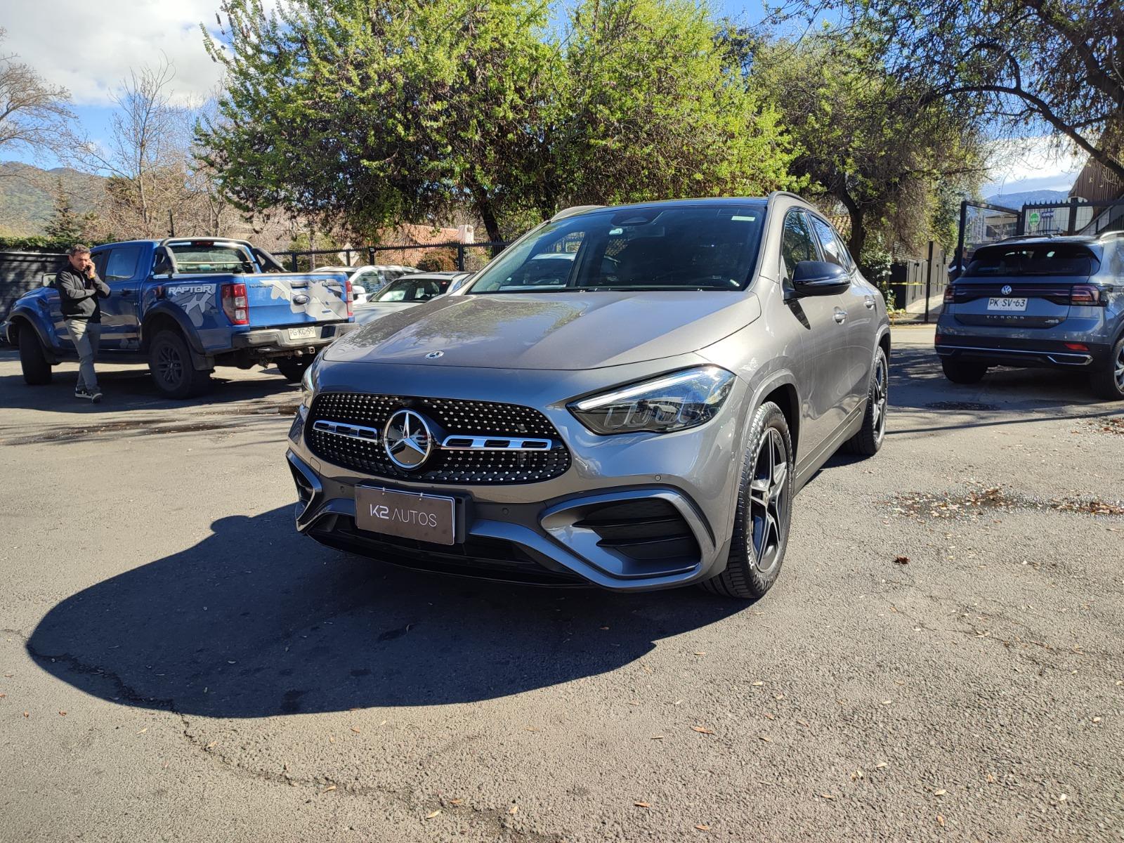 MERCEDES-BENZ GLA 200 AMG LINE 1.3 DCT 2025 COMO NUEVO, POCO KM - 