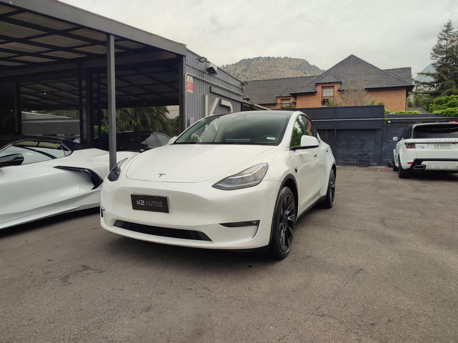 TESLA MODEL Y LONG RANGE AWD 2022 FULL EQUIPO, TODO AL DIA - FULL MOTOR