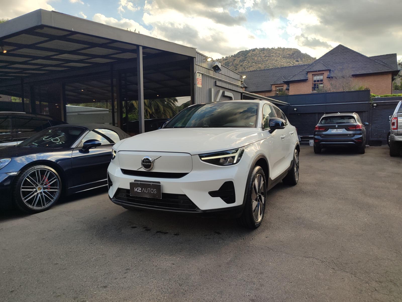 VOLVO EC40 P6 BEV 69 kWh RECHARGE 2025 100% ELECTRICO -