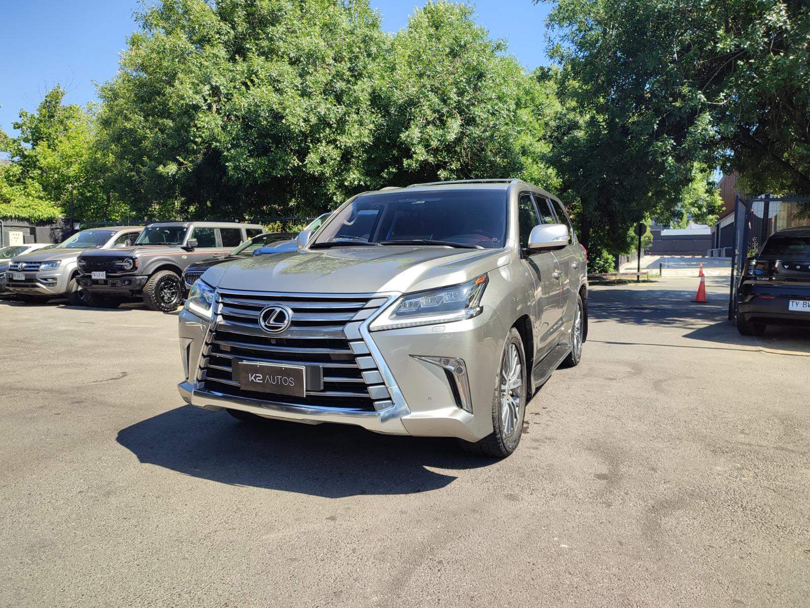 LEXUS LX570 4WD 5.7 AT 2018 FULL EQUIPO, TODO AL DIA - FULL MOTOR
