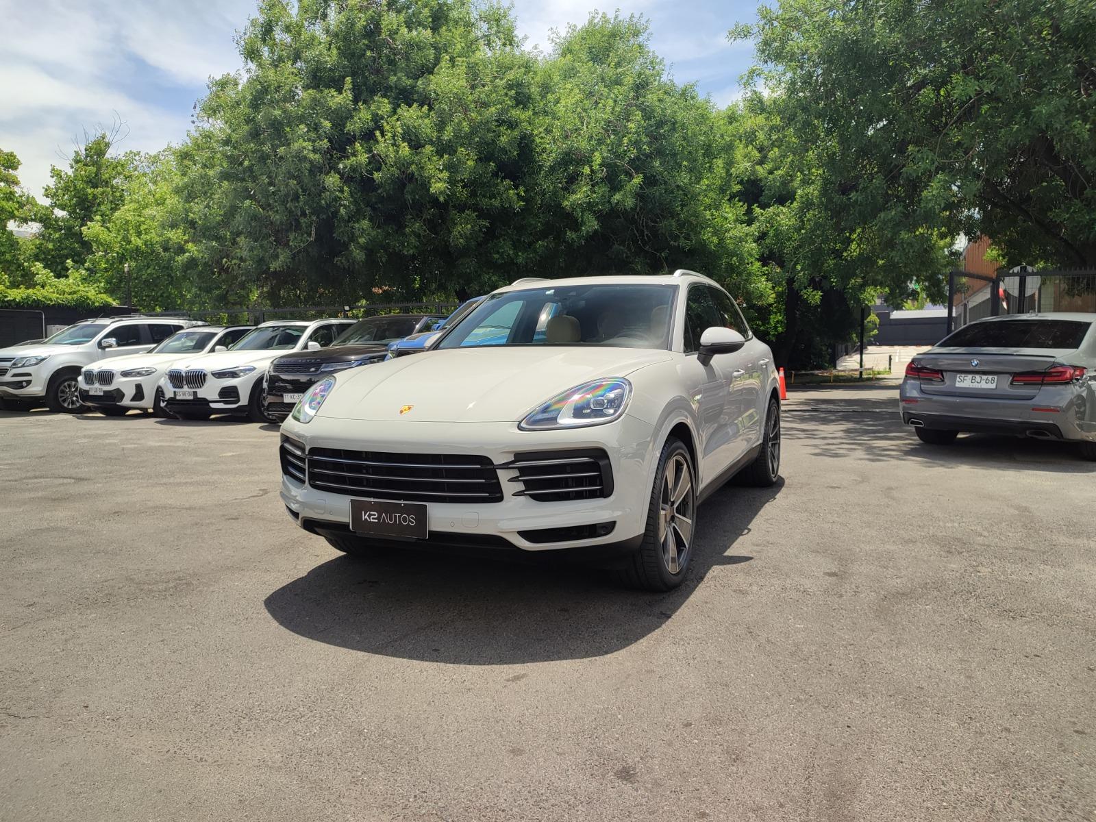 PORSCHE CAYENNE E3 3.0T E-HYBRID 4WD 2022 FULL EQUIPO, TODO AL DIA - K2 AUTOS