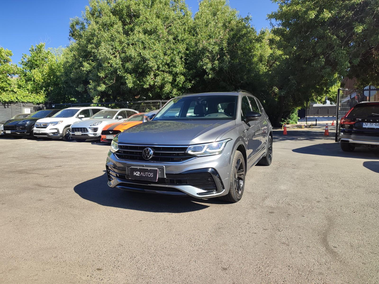 VOLKSWAGEN TIGUAN R-LINE 2.0 TSI DSG 4WD 2023 FULL EQUIPO, TODO AL DIA - 