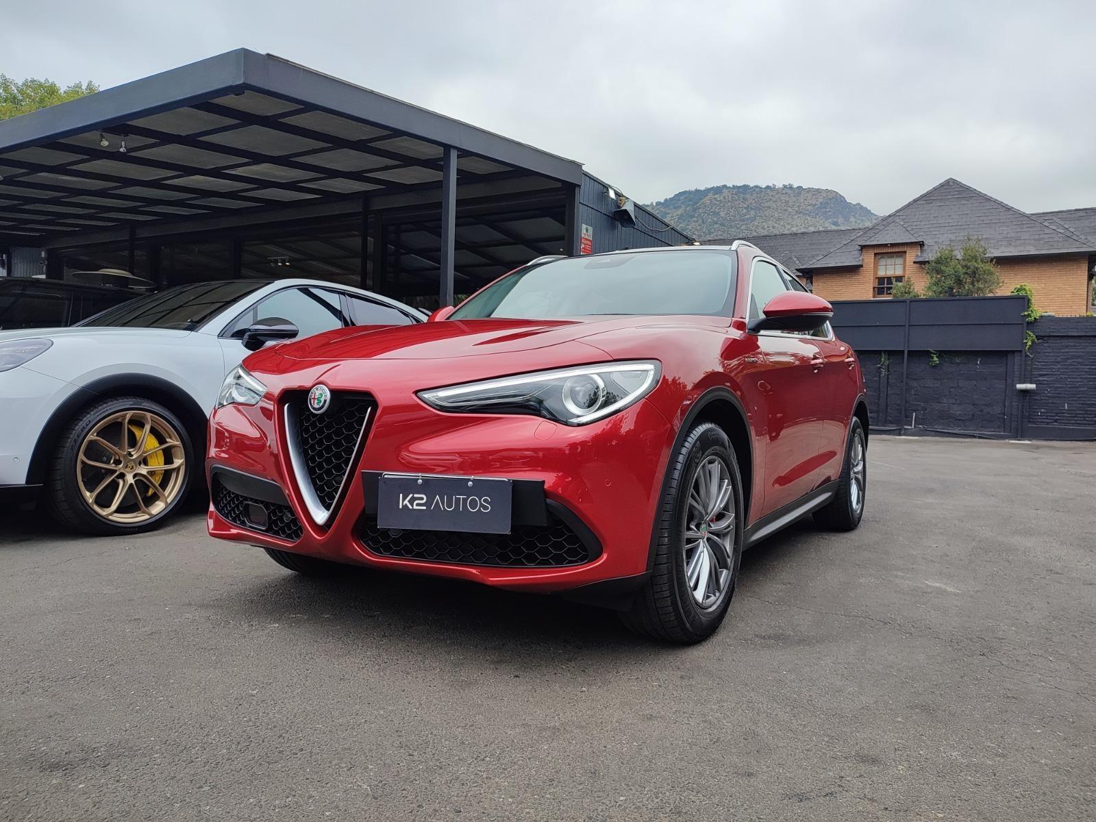 ALFA ROMEO STELVIO SUPER 2.0 TURBO 280 HP 2022 COMO NUEVO, SIN DETALLES - FULL MOTOR