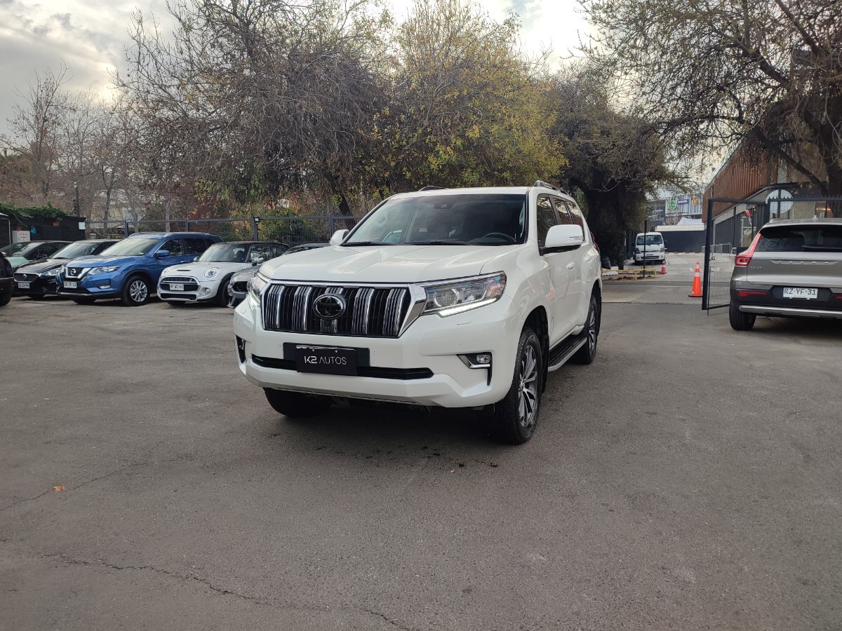 TOYOTA LAND CRUISER PRADO VX-L 5P 4WD 4.0 2023 FULL EQUIPO, TODO AL DIA - K2 AUTOS