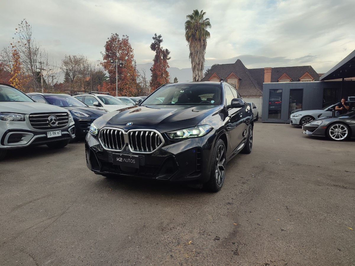 BMW X6 XDRIVE 40i MSPORT 4WD 2024 SUSPENSION NEUMATICA, FULL EQUIPO - FULL MOTOR
