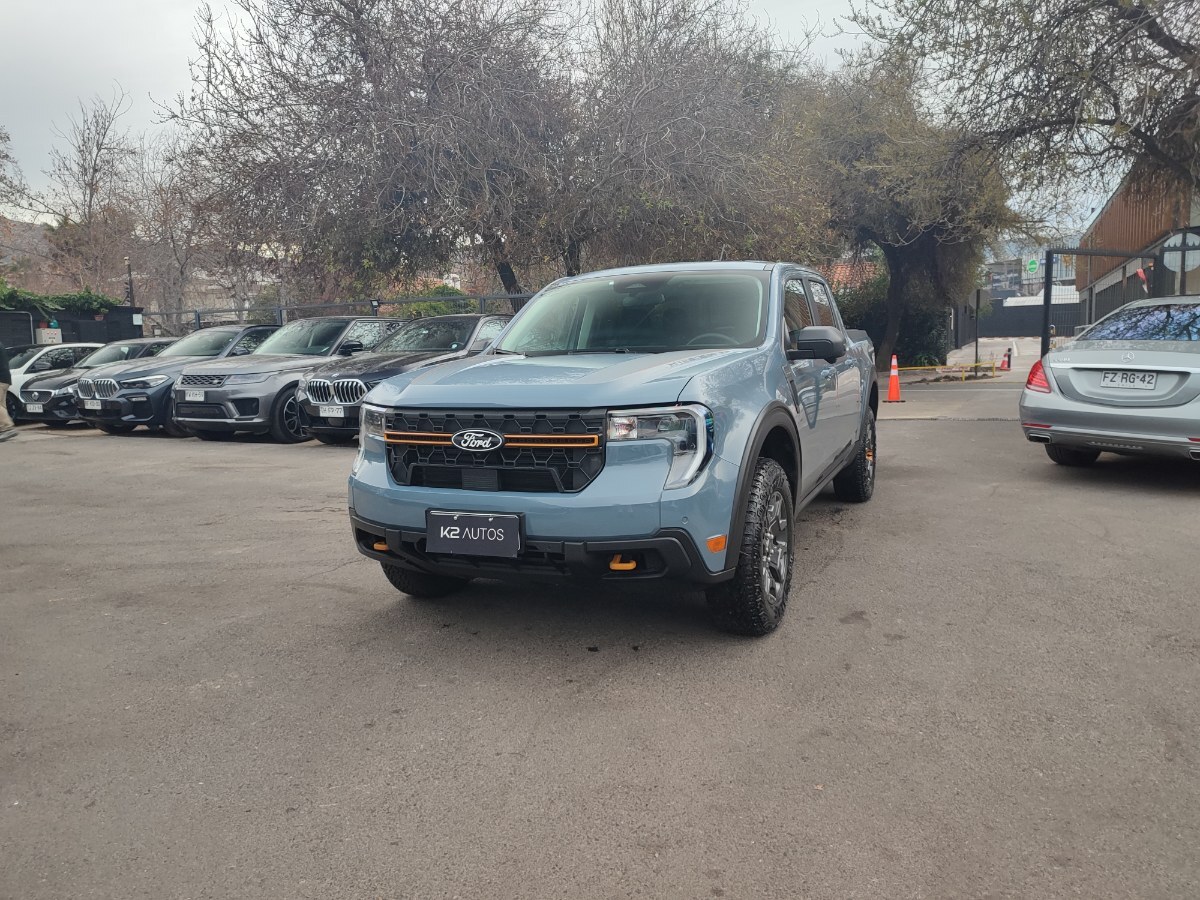 FORD MAVERICK TREMOR 2.0T 4X4 2025 FULL EQUIPO, TODO AL DIA - K2 AUTOS