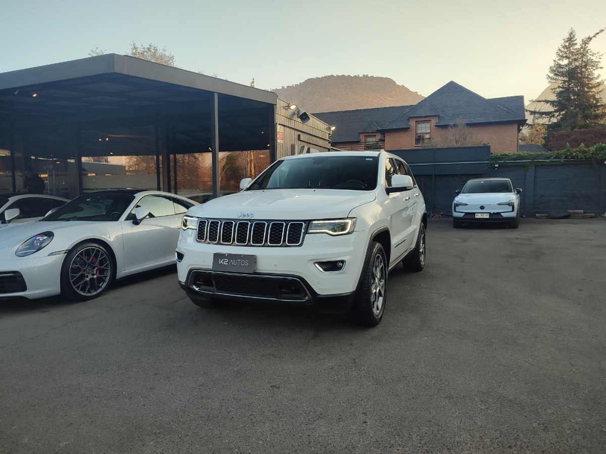 JEEP GRAND CHEROKEE LIMITED 3.6  4WD 2020 TODO AL DIA, FULL EQUIPO - K2 AUTOS