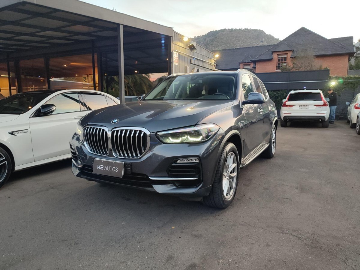 BMW X5 XDRIVE 25D URBAN 2.0 2022 MANTENCIONES AL DIA - K2 AUTOS