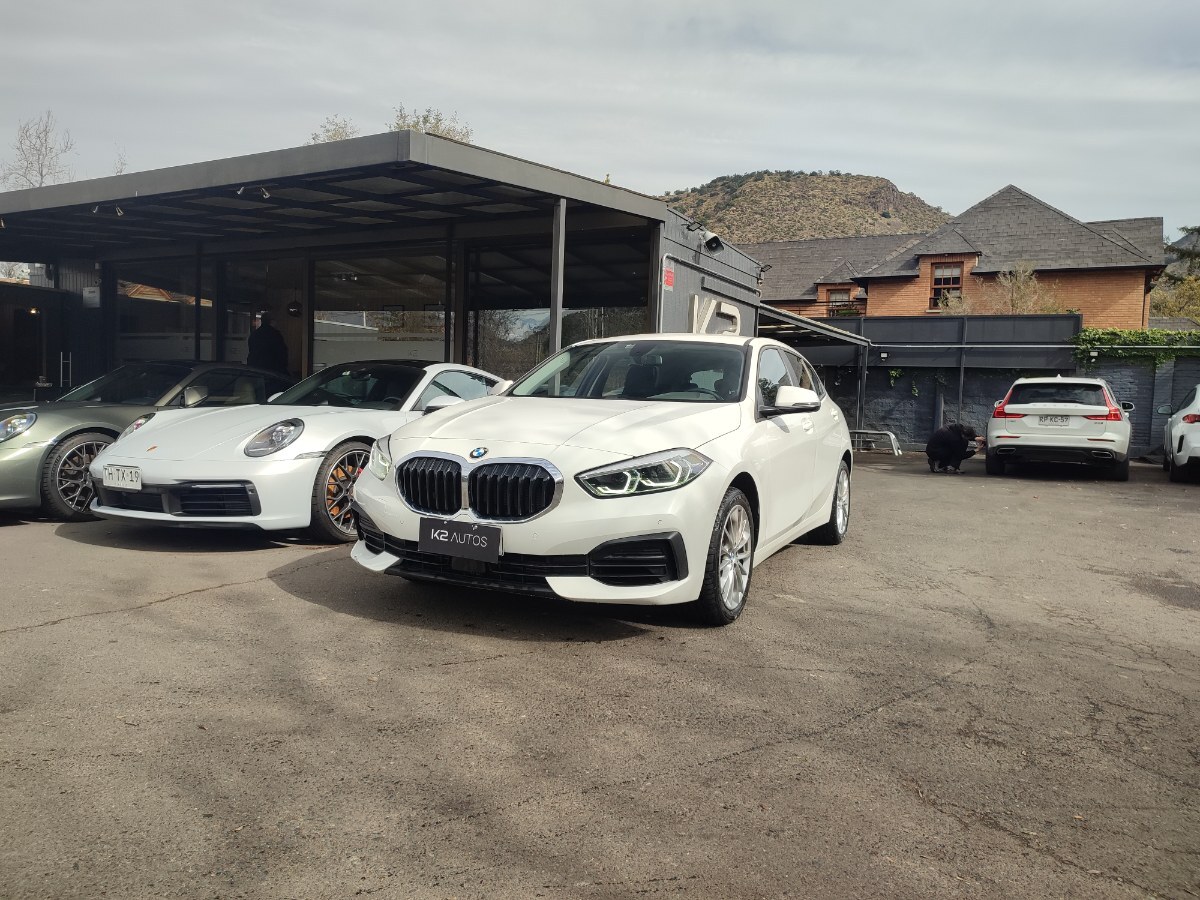 BMW 118I 1.5 DYNAMIC AT 2024 POCO KM, TODO AL DIA - K2 AUTOS