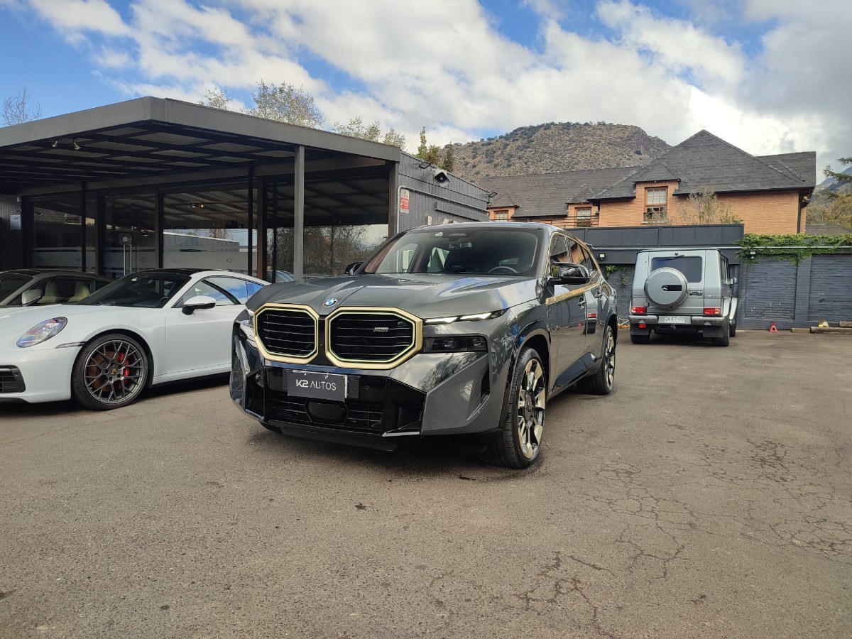 BMW XM 4.4 V8 HYBRID TWINPOWER TURBO 2024 644 HP - 800 NM - K2 AUTOS