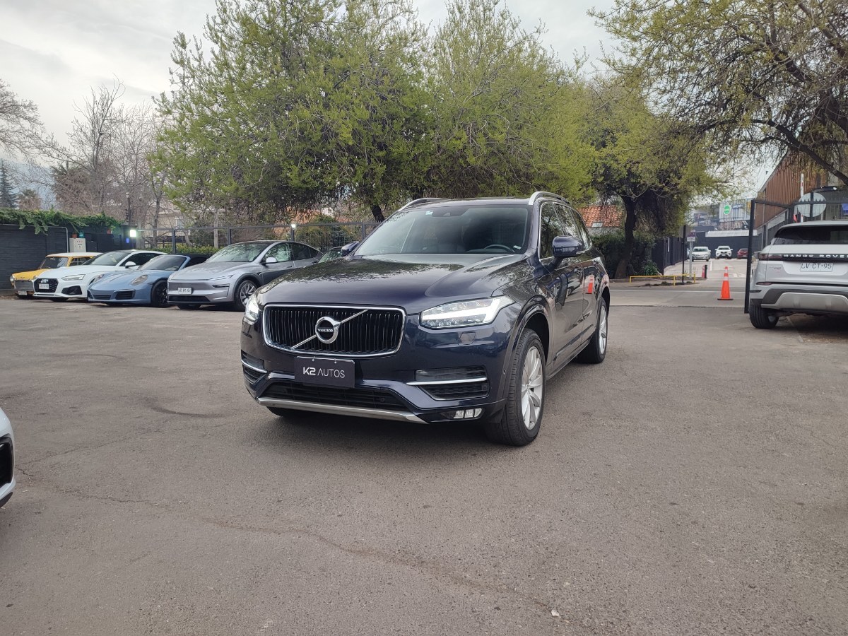 VOLVO XC90 D5 MOMENTUM 2.0 4WD 2019 MANTENCIONES AL DIA - FULL MOTOR