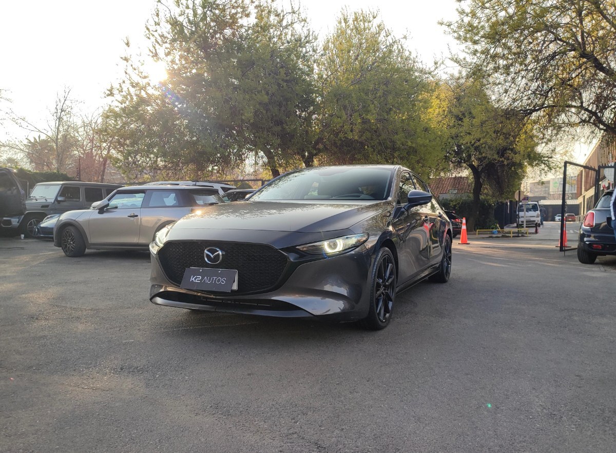 MAZDA 3 HB 2.0 CORE AT 2024 TODO AL DIA - FULL MOTOR