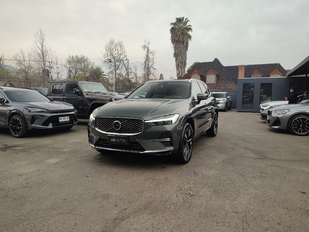 VOLVO XC60 T8 CORE 2.0 4WD 2026 FULL EQUIPO, HIBRIDO - K2 AUTOS