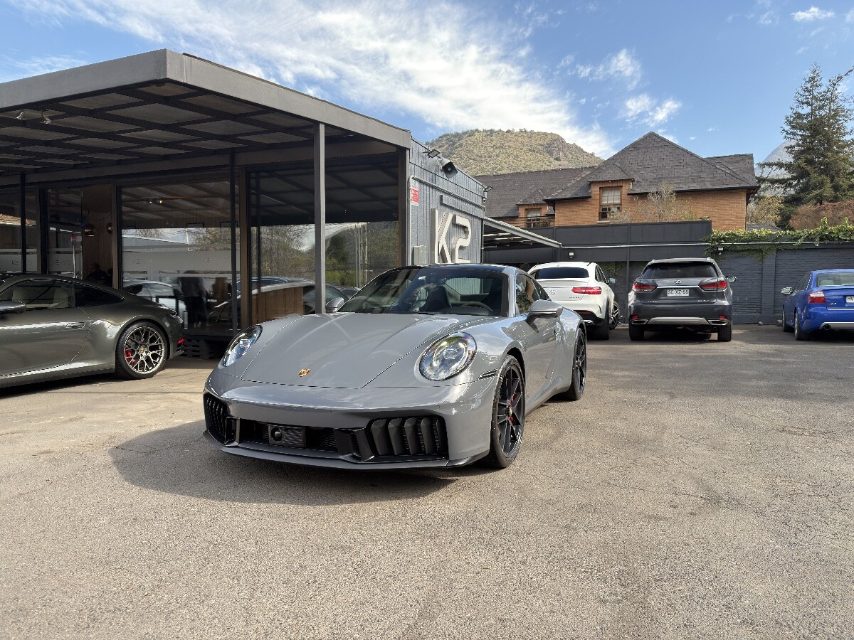 PORSCHE 911 CARRERA GTS 3.6 PDK 992.2 2026 T-HYBRID, 541 HP - FULL MOTOR
