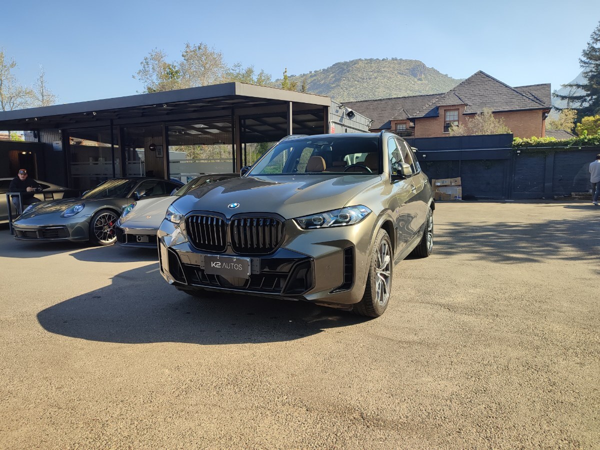 BMW X5 XDRIVE 30D M SPORT 4WD 2024 TODO EN LA MARCA, COMO NUEVO  - FULL MOTOR
