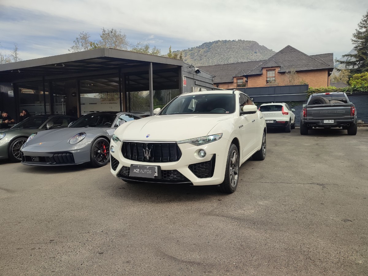 MASERATI LEVANTE GRANSPORT 3.0 Q4 AT 2021 FULL EQUIPO, TODO AL DIA - K2 AUTOS