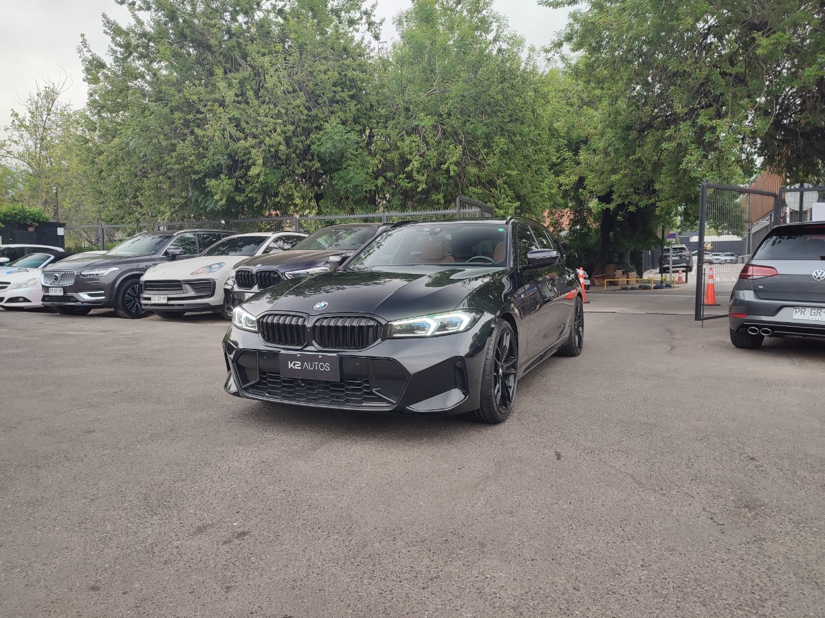 BMW 330I TOURING 2.0 LCI M SPORT 2024 COMO NUEVO, TODO AL DIA - K2 AUTOS