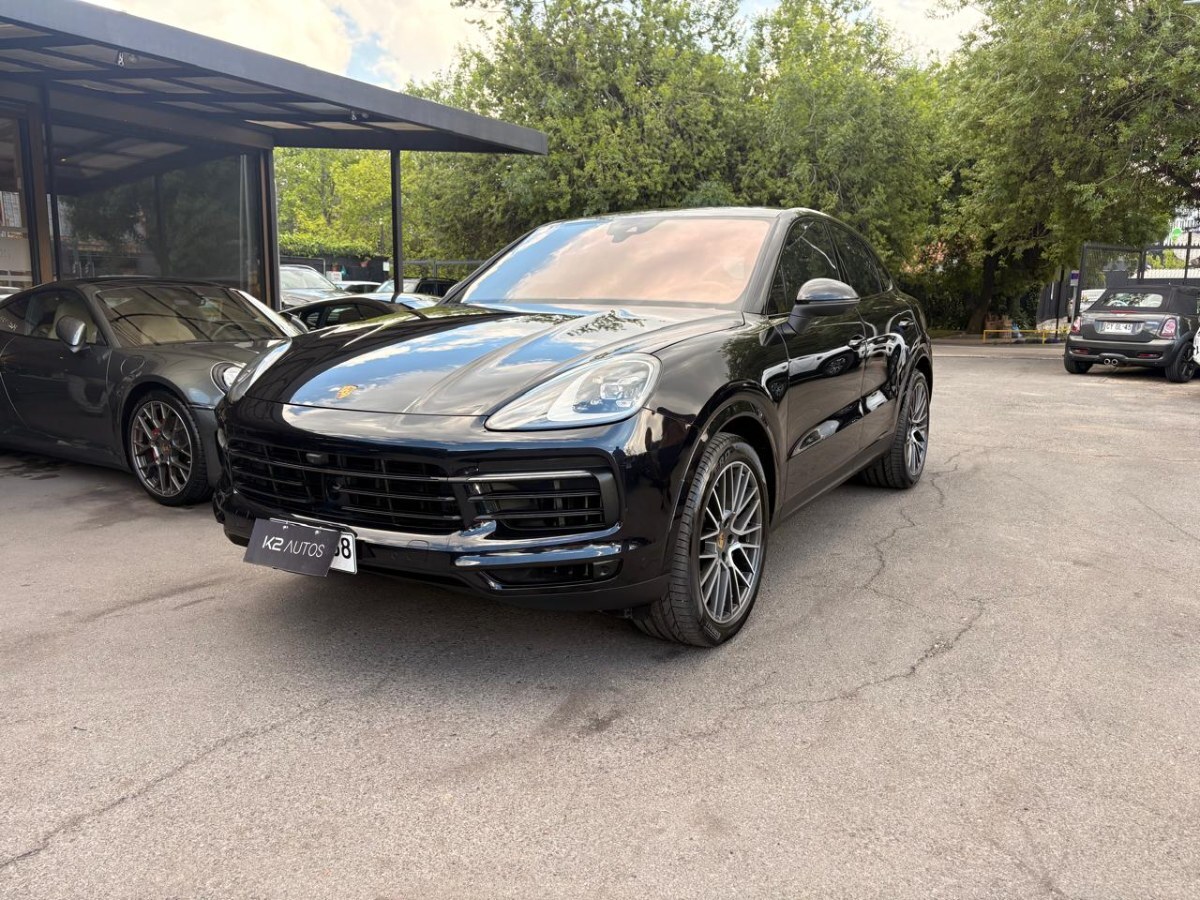PORSCHE CAYENNE S COUPE 4X4 2.9 AUT 2022 POCOS KMS, TODO AL DIA - K2 AUTOS